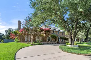 4351 Bullfinch Ct, Fort Worth, TX 76133 - Photo 3