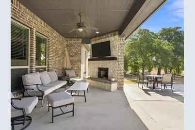 128 Paradise Oaks Court, Paradise, TX 76073 - Photo 19