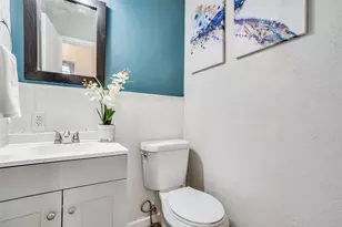 7 W Mountain Ln, Grand Prairie, TX 75052 - Photo 15