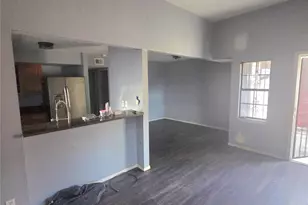 428 Liberty Pl, Grand Prairie, TX 75052 - Photo 3