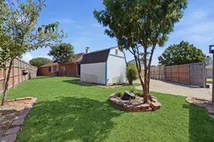 2704 Oak Creek, Mesquite, TX 75181 - Photo 19