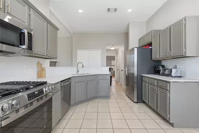 2704 Oak Creek, Mesquite, TX 75181 - Photo 9