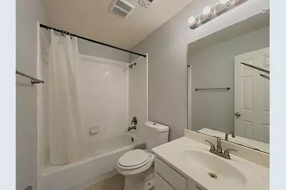 389 Ivan Drive, Lewisville, TX 75067 - Photo 17