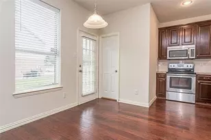 389 Ivan Dr, Lewisville, TX 75067 - Photo 5