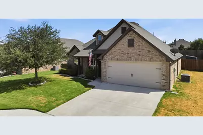 1813 Town Creek Circle, Weatherford, TX 76086 - Photo 3