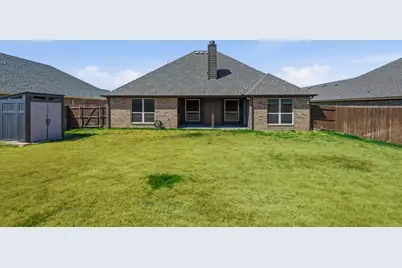 1813 Town Creek Circle, Weatherford, TX 76086 - Photo 33