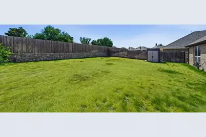 1813 Town Creek Circle, Weatherford, TX 76086 - Photo 35