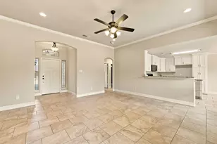 1813 Town Creek Cir, Weatherford, TX 76086 - Photo 9