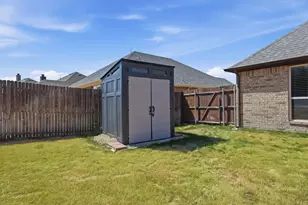 1813 Town Creek Cir, Weatherford, TX 76086 - Photo 31