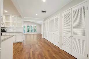 1504 Briarwood Blvd, Arlington, TX 76013 - Photo 9