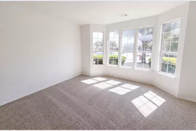 1402 Stone Oak Court, Cedar Hill, TX 75104 - Photo 7