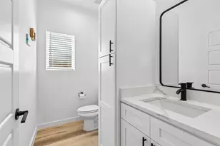 2225 Bethurum Ave, Dallas, TX 75215 - Photo 9