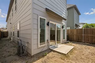 2225 Bethurum Ave, Dallas, TX 75215 - Photo 25