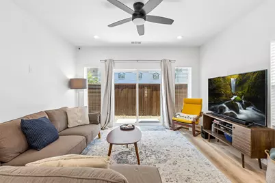 2225 Bethurum Avenue, Dallas, TX 75215 - Photo 7