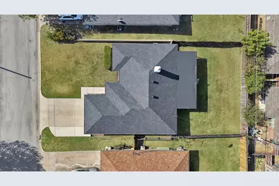 4925 Saint Thomas Place, Fort Worth, TX 76135 - Photo 5