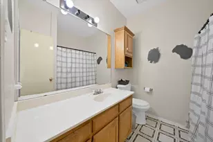 4925 St Thomas Pl, Fort Worth, TX 76135 - Photo 13