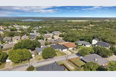 4925 Saint Thomas Place, Fort Worth, TX 76135 - Photo 35