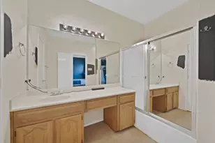 4925 St Thomas Pl, Fort Worth, TX 76135 - Photo 25