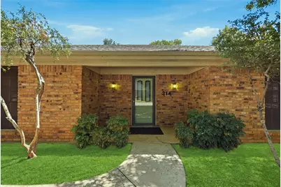 314 Brookside Drive, Grapevine, TX 76051 - Photo 3