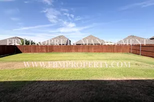 369 Thoroughbred St, Waxahachie, TX 75165 - Photo 3