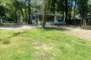 305 Live Oak Ln, Mabank, TX 75156 - Photo 3
