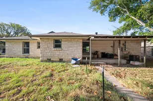 807 E Tyler St, Mexia, TX 76667 - Photo 23