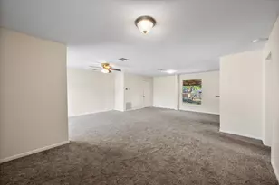 807 E Tyler St, Mexia, TX 76667 - Photo 9