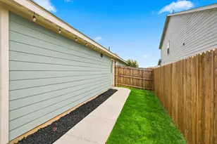 11741 Marcellus Wy, Justin, TX 76247 - Photo 27