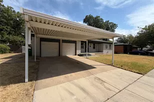 5421 Bonnie Wayne St, Haltom City, TX 76117 - Photo 21