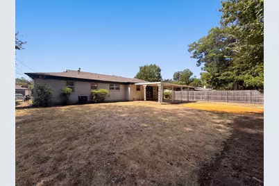5421 Bonnie Wayne Street, Haltom City, TX 76117 - Photo 5