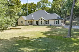 113 Oak Branch Ct, Waxahachie, TX 75167 - Photo 3