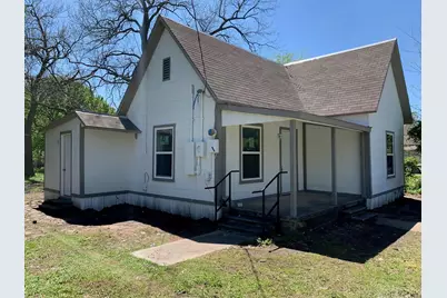 1012 Faye Street, Gainesville, TX 76240 - Photo 9