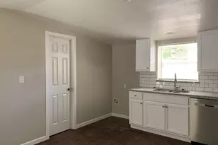 1012 Faye St, Gainesville, TX 76240 - Photo 3