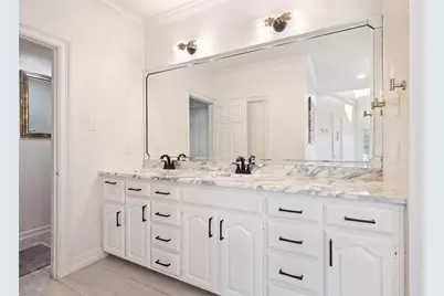 100 Krohn Court, Irving, TX 75038 - Photo 27