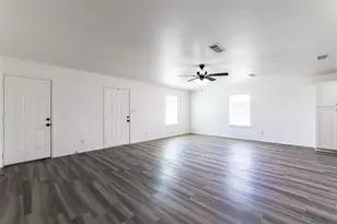 412 Susan Dr, Kennedale, TX 76060 - Photo 11