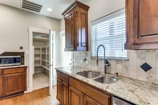 6633 Lost Star Ln, Fort Worth, TX 76132 - Photo 9
