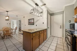 13512 Challaburton Dr, Farmers Branch, TX 75234 - Photo 13