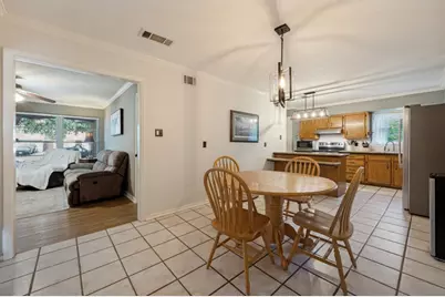 13512 Challaburton Drive, Farmers Branch, TX 75234 - Photo 11