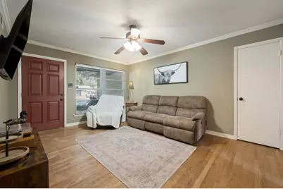13512 Challaburton Drive, Farmers Branch, TX 75234 - Photo 9