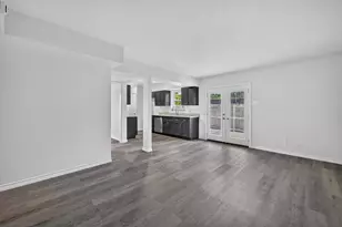 1801 E Grauwyler Rd, Irving, TX 75061 - Photo 7