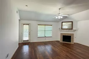 7806 Quiet Waters Dr, Arlington, TX 76016 - Photo 7