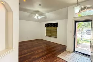 7806 Quiet Waters Dr, Arlington, TX 76016 - Photo 5