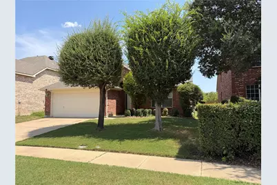 7806 Quiet Waters Drive, Arlington, TX 76016 - Photo 3