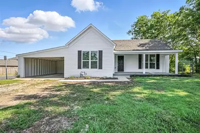 412 3rd Street, Whitesboro, TX 76273 - Photo 1