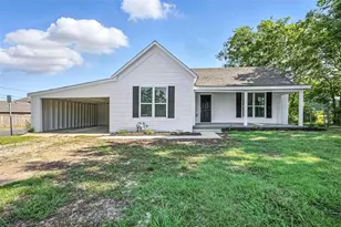412 3rd St, Whitesboro, TX 76273 - Photo 1