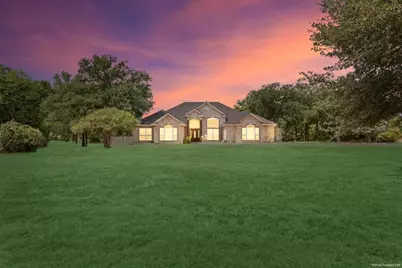 111 Spring Creek Street, Waco, TX 76705 - Photo 1