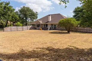 111 Spring Creek St, Waco, TX 76705 - Photo 5