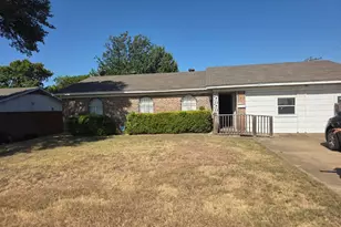 6600 Robindale Rd, Forest Hill, TX 76140 - Photo 1