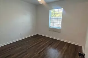 321 E 8th St, Dallas, TX 75203 - Photo 7