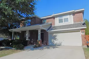 316 Hummingbird Dr, Little Elm, TX 75068 - Photo 5